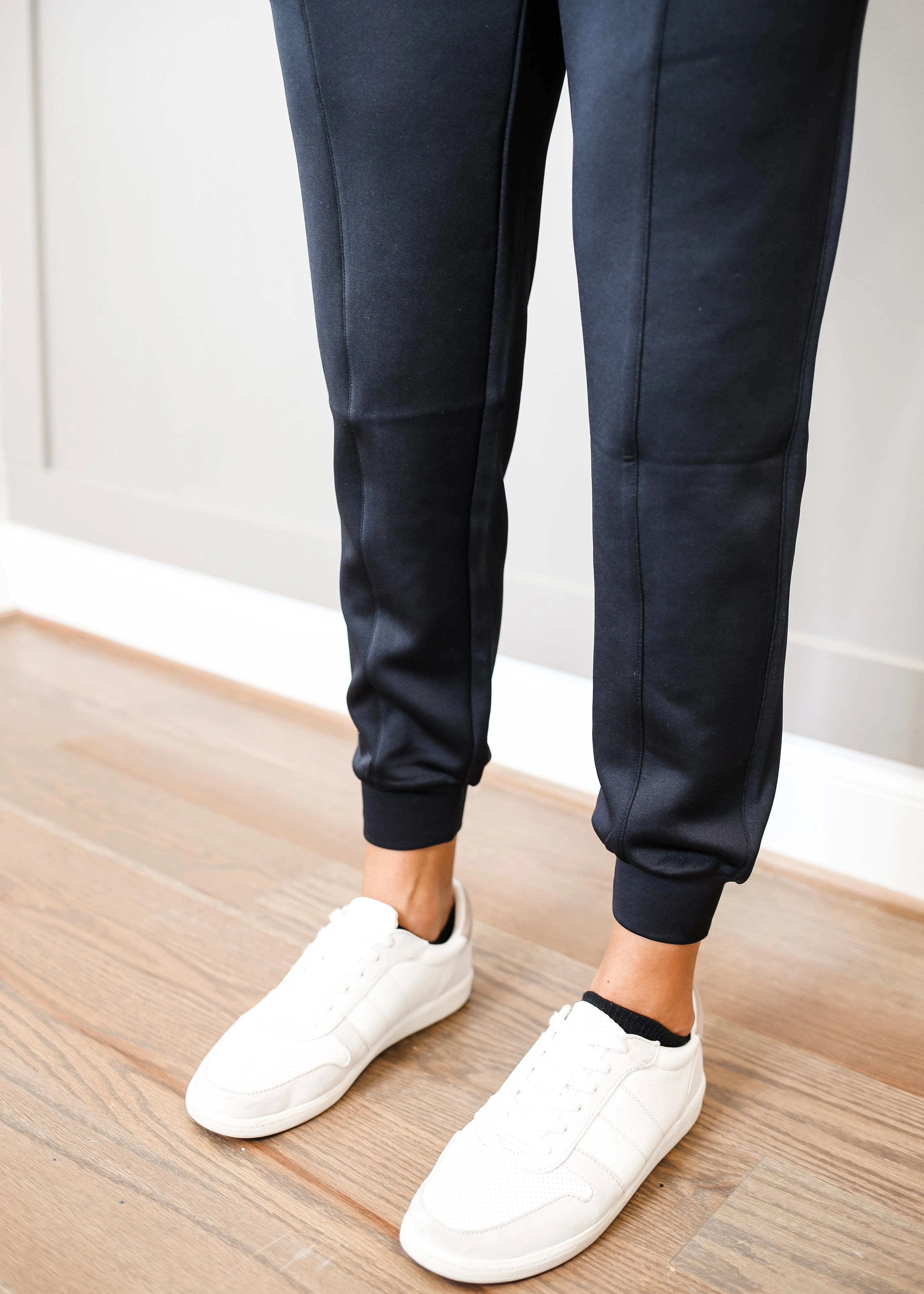 Cuffed Joggers with Zippered Pockets