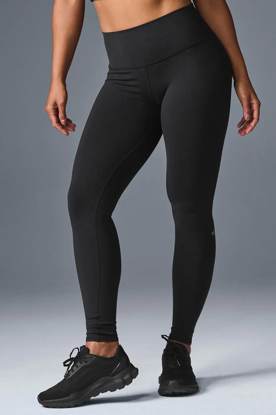 High-Waist Airbrush Legging - Black